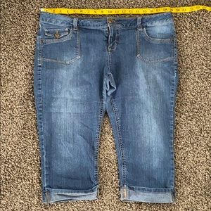 Denim capris size 17